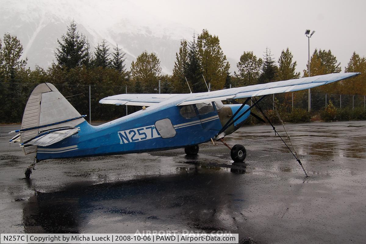 N257C, 1947 Universal Stinson 108-2 C/N 108-3257, At Seward