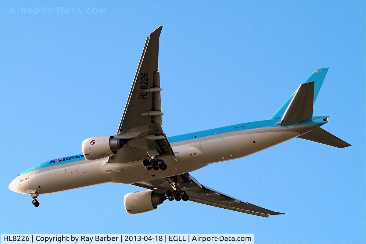 HL8226, 2013 Boeing 777-FB5 C/N 37640, Boeing 777-FB5 [37640] (Korean Air) Home~G 18/04/2013. On approach 27R