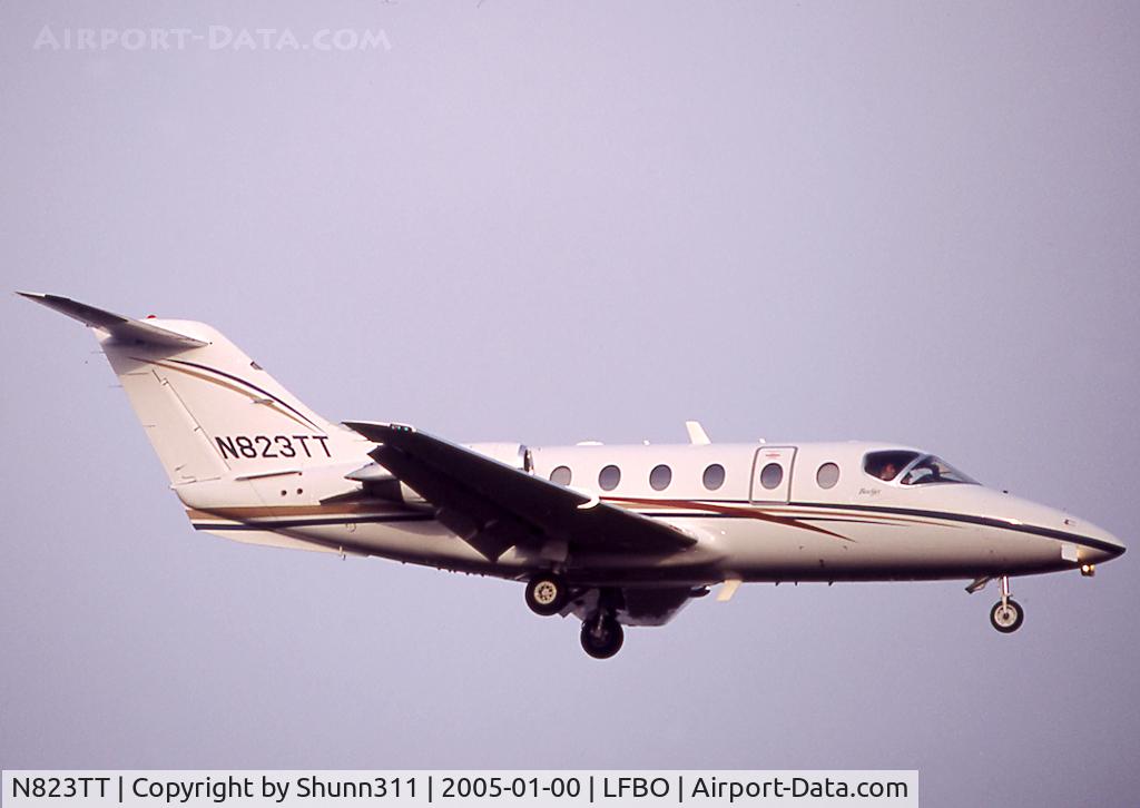 N823TT, 2000 Raytheon Aircraft Company 400A C/N RK-278, Landing rwy 14R