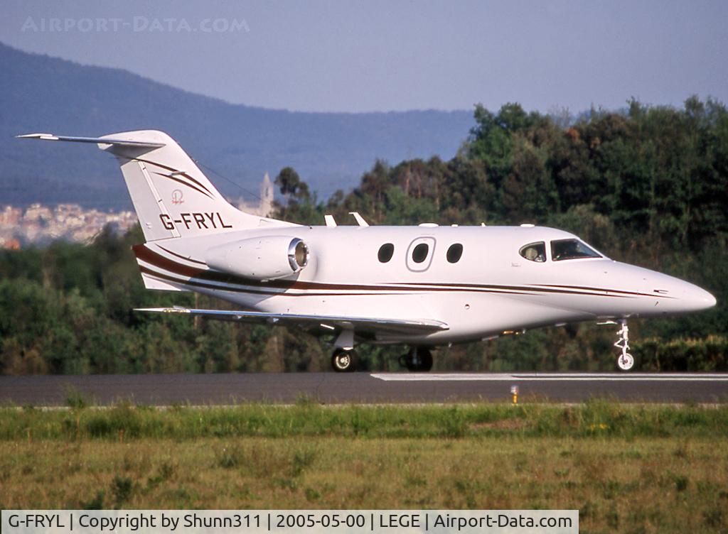 G-FRYL, 2004 Raytheon 390 Premier I C/N RB-97, Lining up for departure...