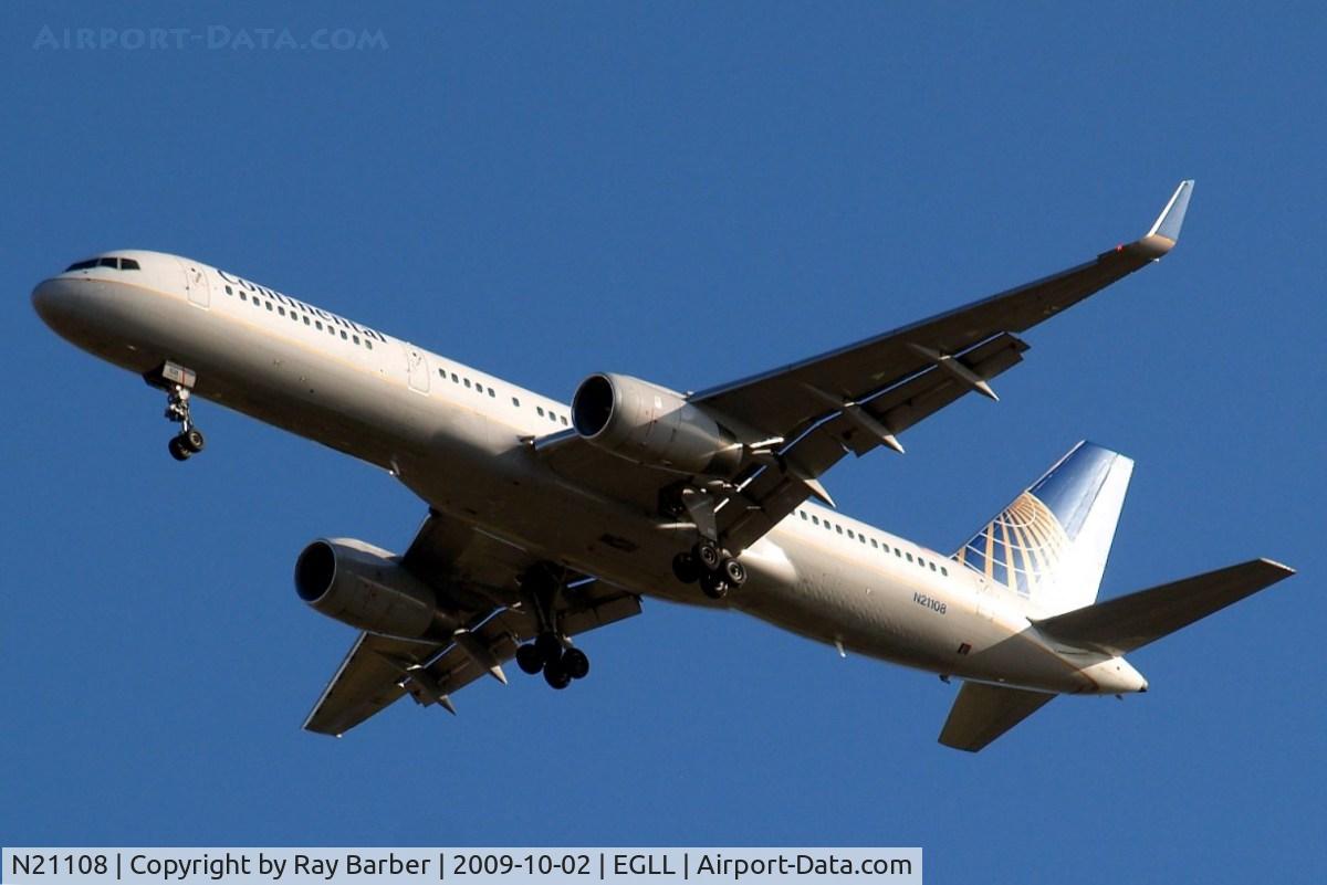 N21108, 1994 Boeing 757-224 C/N 27298, Boeing 757-224 [27298] (Continental Airlines) Home~G 02/10/2009. On approach 27R.