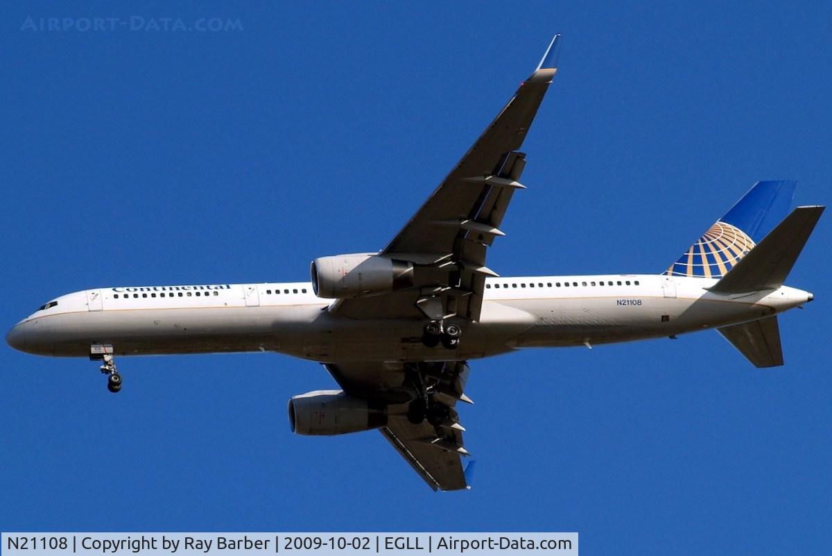 N21108, 1994 Boeing 757-224 C/N 27298, Boeing 757-224 [27298] (Continental Airlines) Home~G 02/10/2009 On approach 27R.