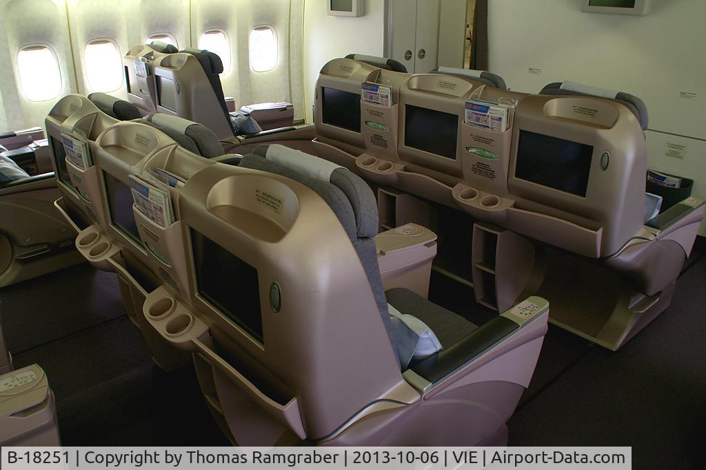 B-18251, 1995 Boeing 747-406 C/N 27965, China Airlines Boeing 747-400 -permission ok-