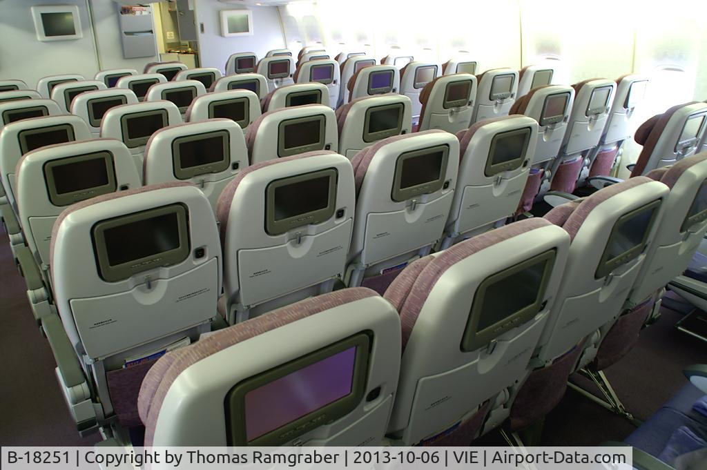 B-18251, 1995 Boeing 747-406 C/N 27965, China Airlines Boeing 747-400 -permission ok-
