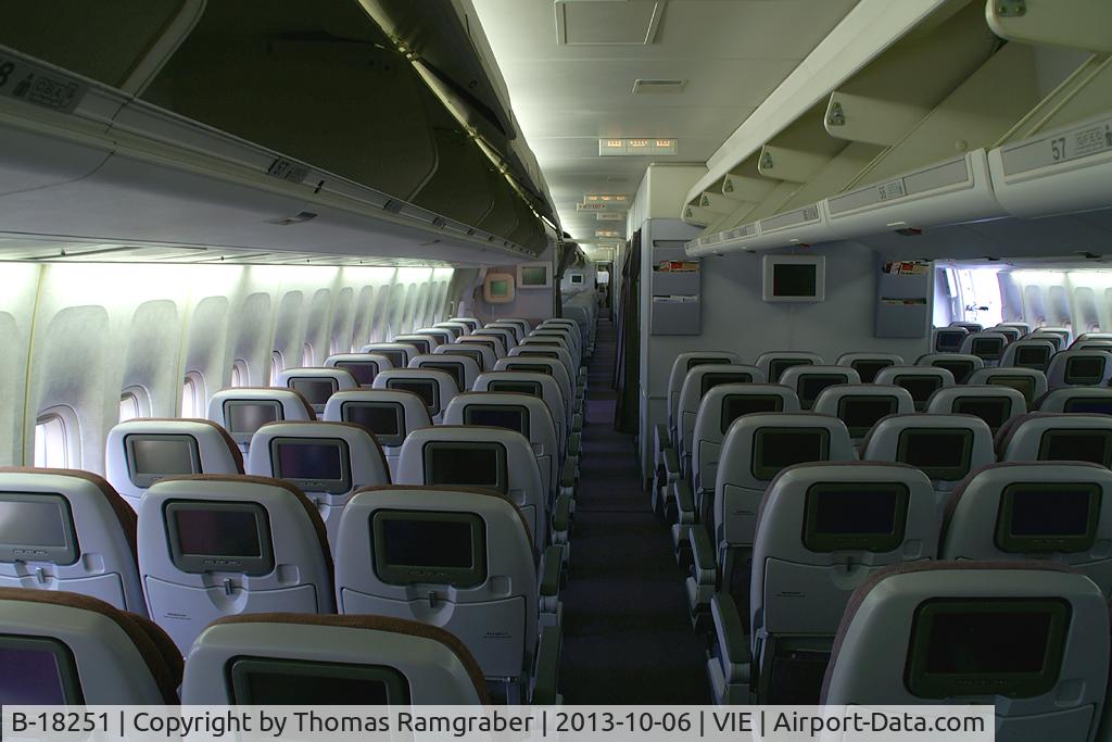 B-18251, 1995 Boeing 747-406 C/N 27965, China Airlines Boeing 747-400 -permission ok-