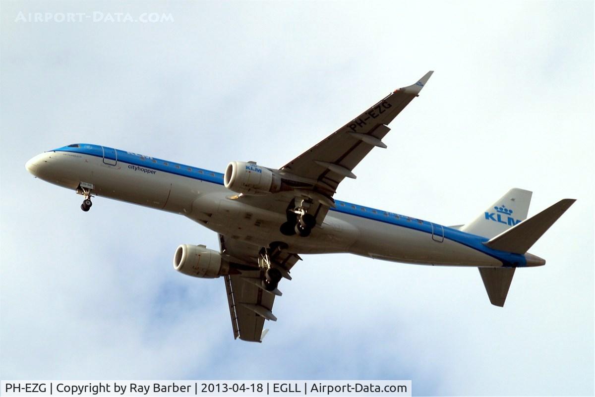 PH-EZG, 2009 Embraer 190LR (ERJ-190-100LR) C/N 19000315, Embraer Emb-190-100LR [19000315] (KLM cityhopper) Home~G 18/04/2013