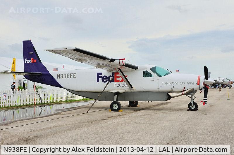 N938FE, 1987 Cessna 208B Super Cargomaster C/N 208B0038, @Sun-N-Fun