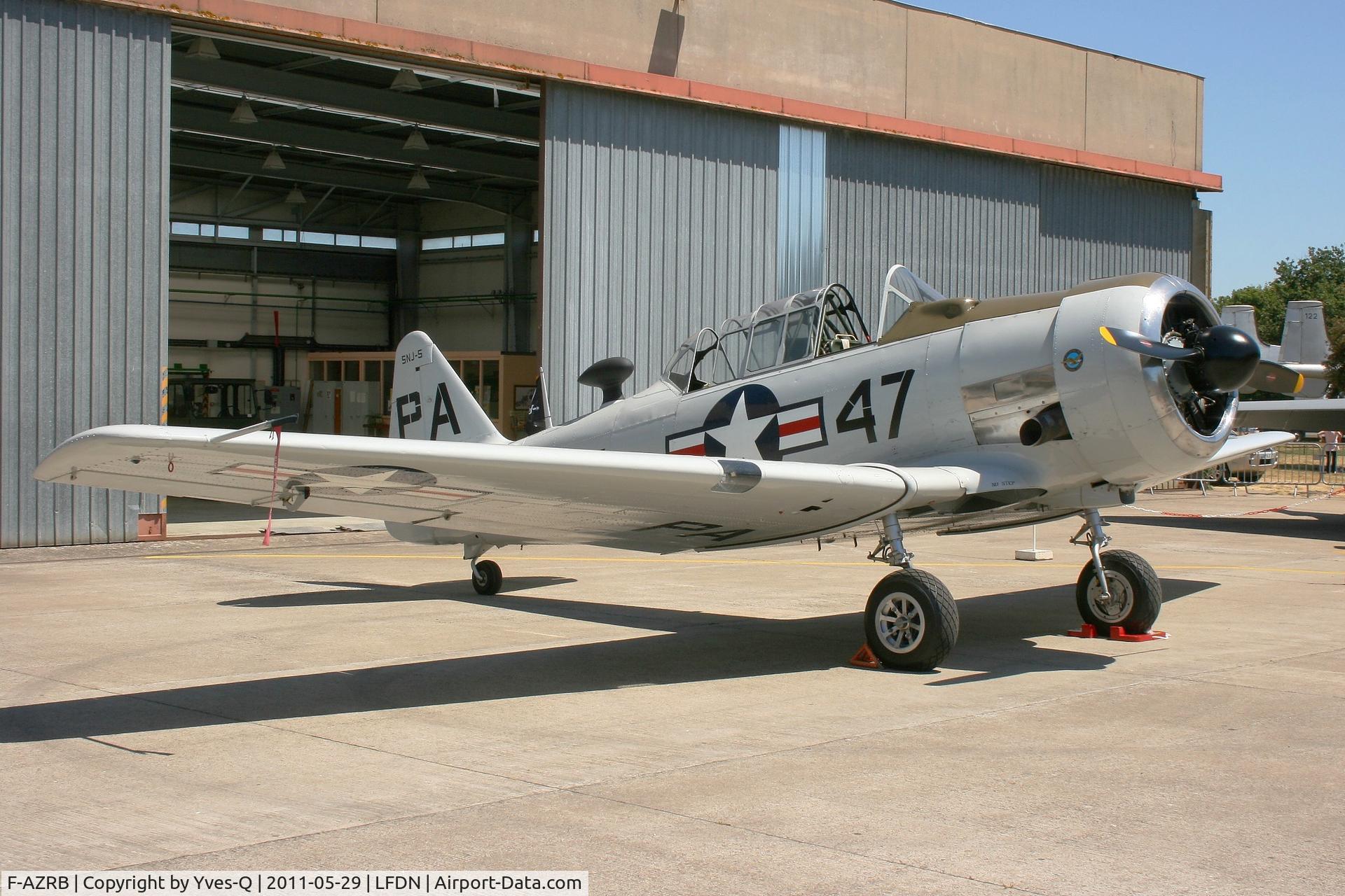 F-AZRB, North American SNJ-5 Texan Texan C/N 88-17955, North American SNJ-5 Texan, Static display, Rochefort-St Agnant AB 721 (LFDN-RCO) open day 2011