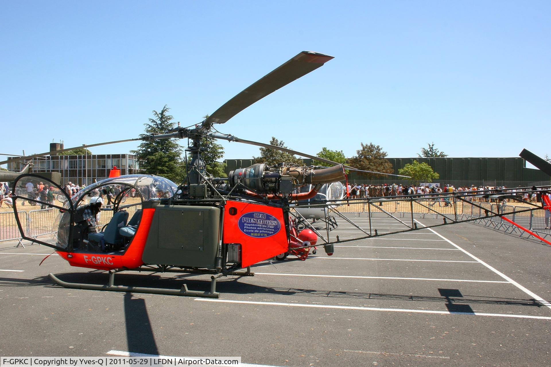 F-GPKC, Aerospatiale SA-318C Alouette II Astazou C/N 2112, Eurocopter SA-318C Alouette II, Rochefort-St Agnant AB 721 (LFDN-RCO)