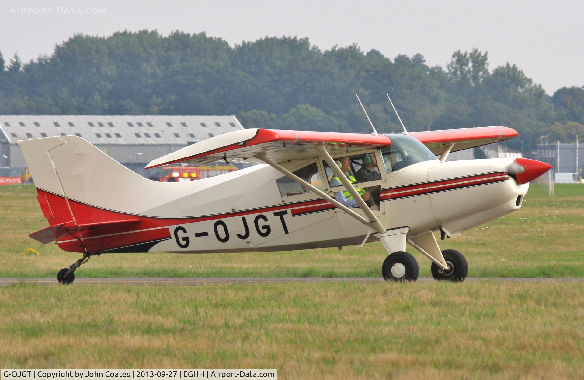 G-OJGT, 1979 Maule M-5-235C Lunar Rocket C/N 7285C, Departing after a short visit