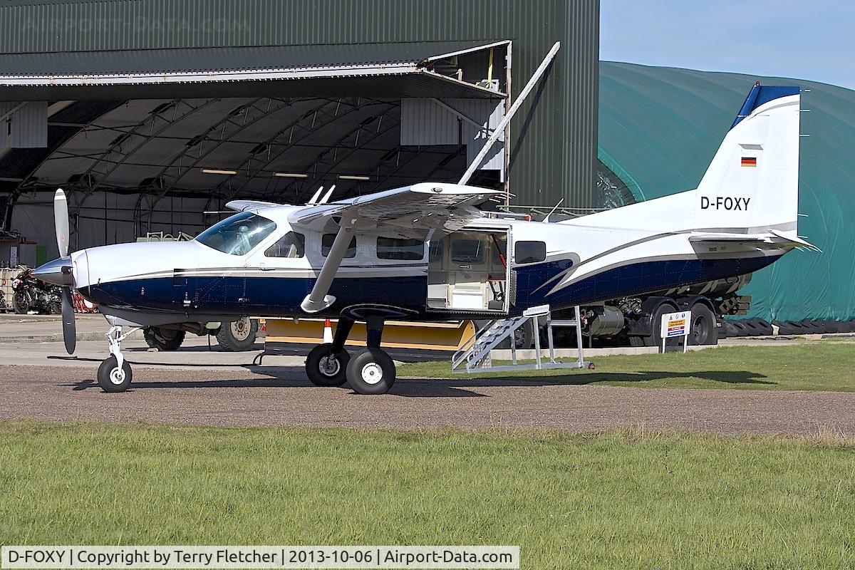 D-FOXY, 1999 Cessna 208 Caravan I C/N 20800303, Cessna 208, c/n: 20800303 at Langar , Nottinghamshire ex I-SEAA