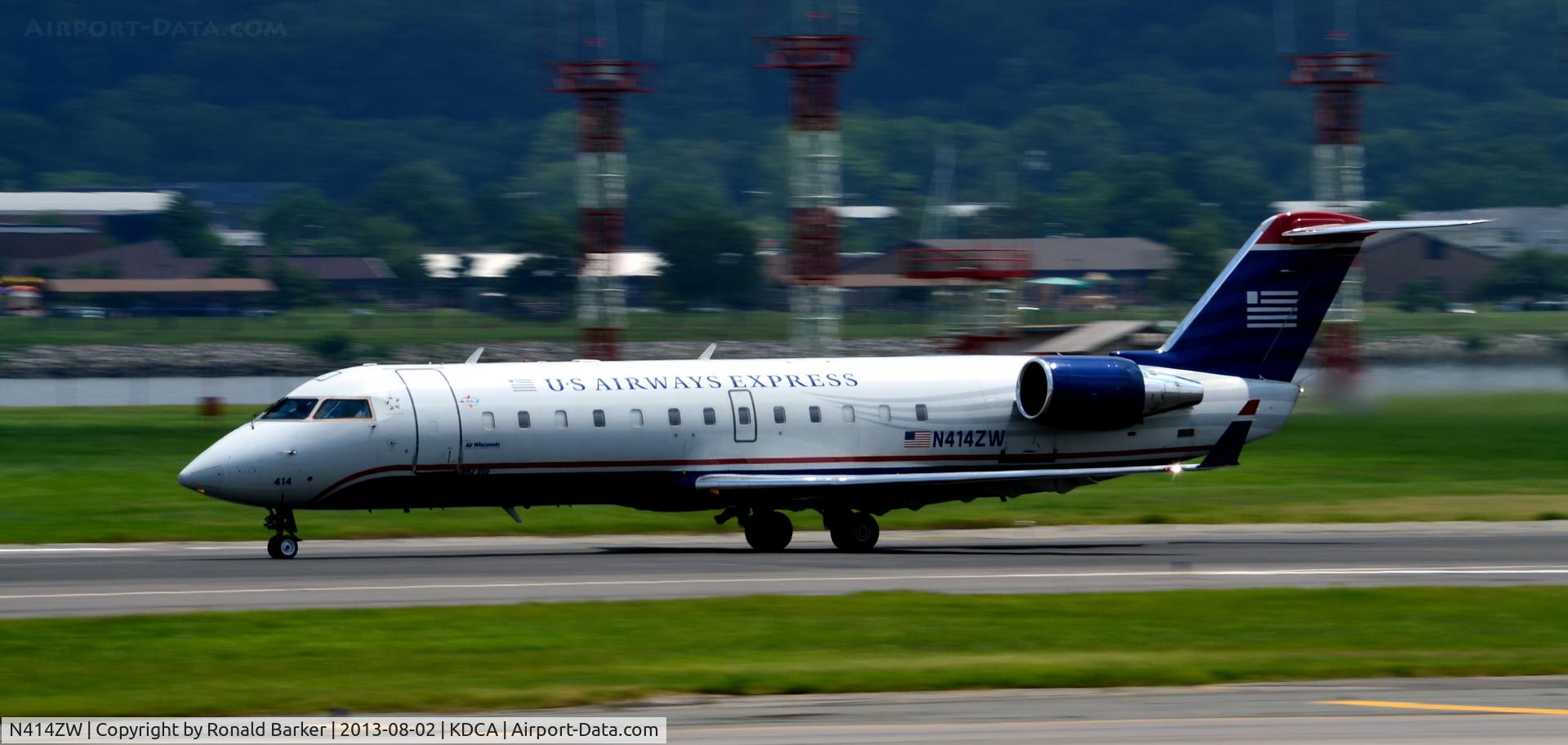 N414ZW, 2001 Bombardier CRJ-200LR (CL-600-2B19) C/N 7586, Takeoff roll National