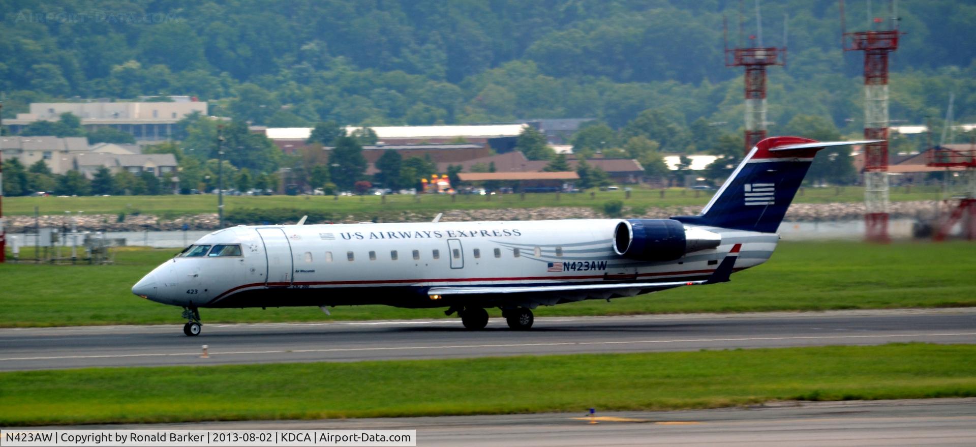 N423AW, 2002 Bombardier CRJ-200LR (CL-600-2B19) C/N 7636, Takeoff  National