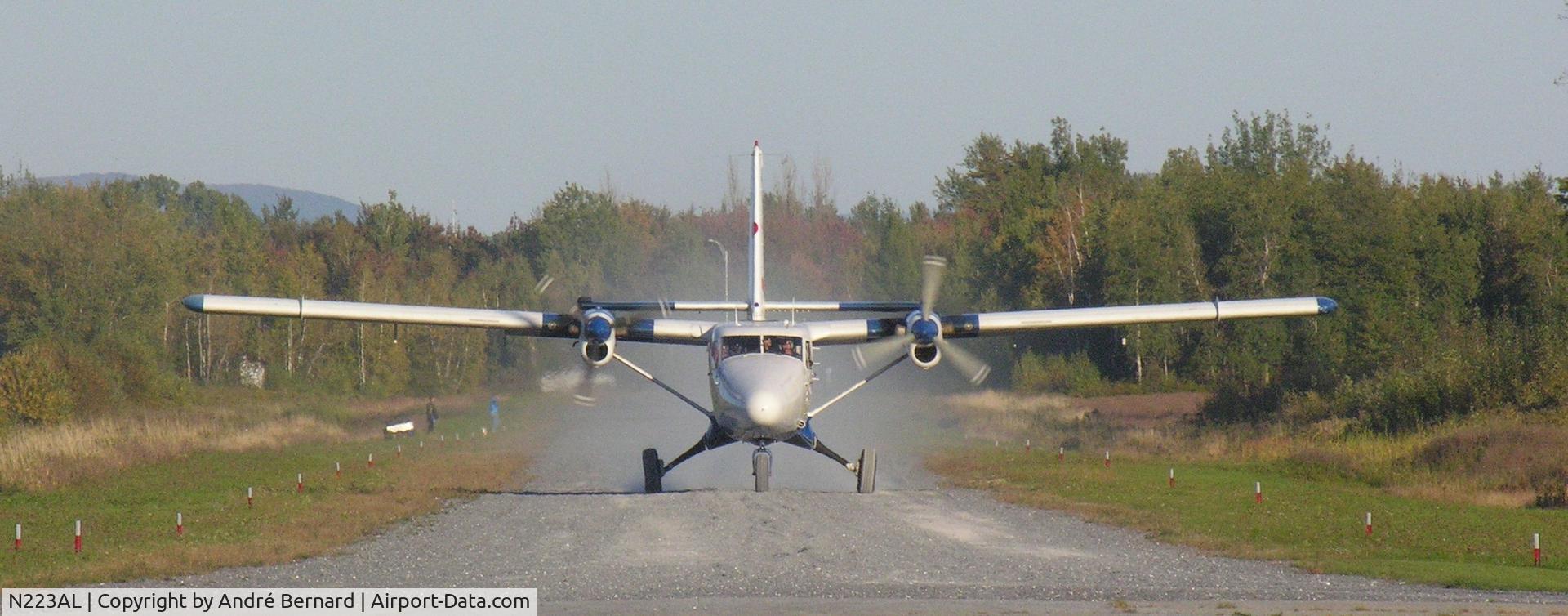 N223AL, 1969 De Havilland Canada DHC-6-200 Otter C/N 223, Septembre 2013 at Parachutisme Nouvel Air, Farnham Airport, Qc ,Cdn