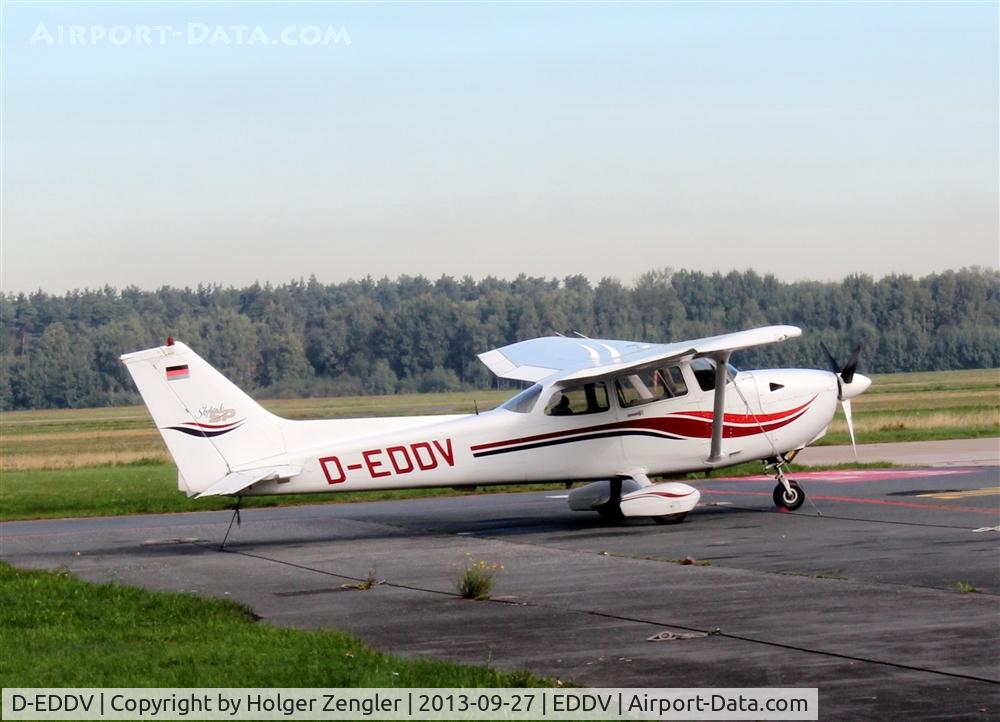 D-EDDV, 1999 Cessna 172S Skyhawk C/N 172S8165, Visitor on GAT.....