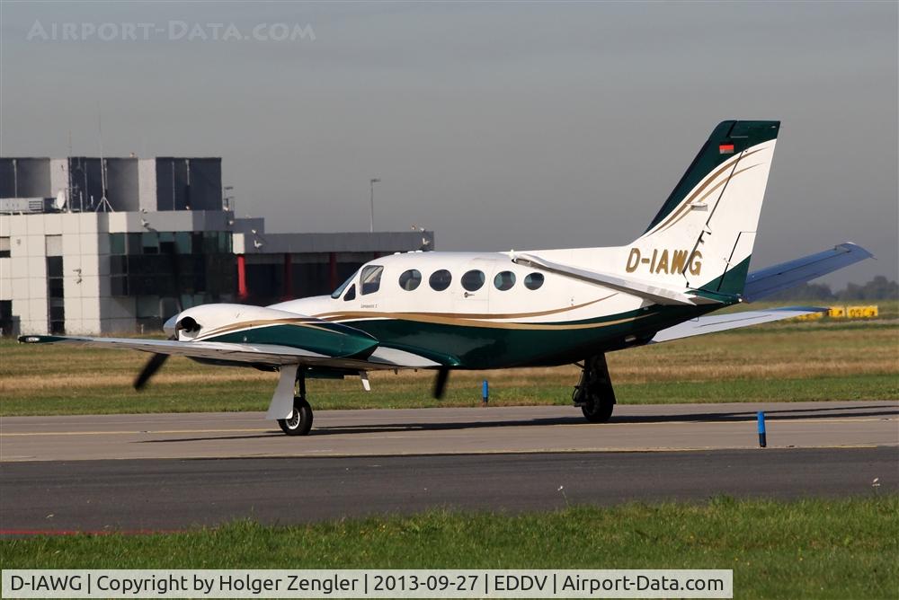 D-IAWG, 1982 Cessna 425 Conquest 1 C/N 425-0160, On taxi via twy N to rwy 09L...