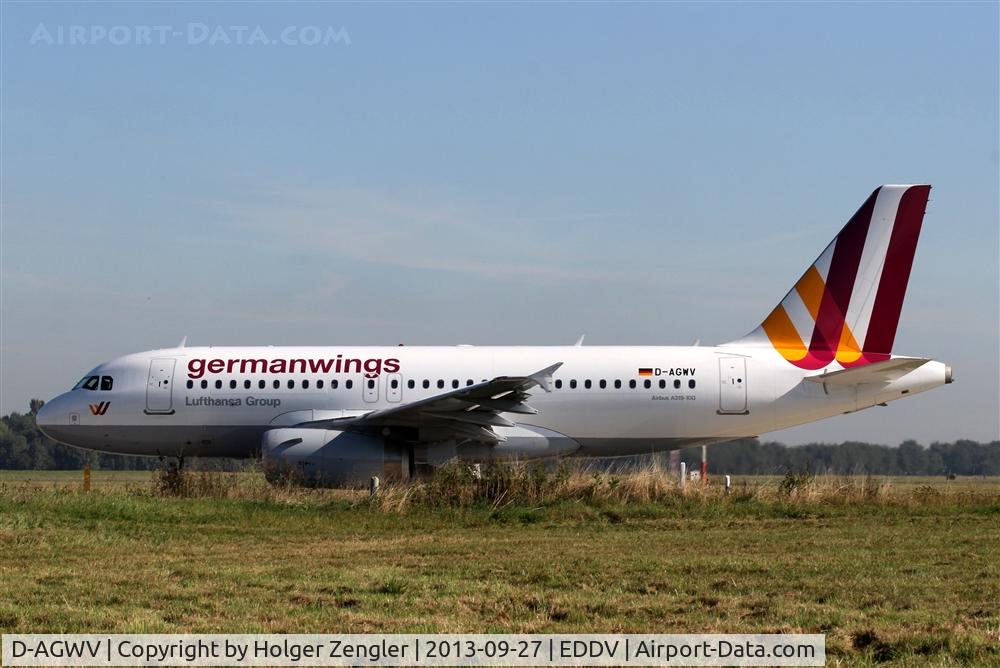 D-AGWV, 2013 Airbus A319-132 C/N 5467, On taxi thru high green....