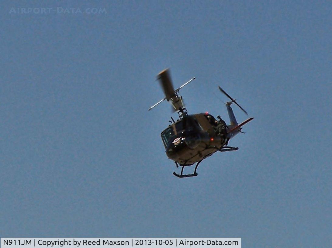 N911JM, 1965 Bell UH-1H C/N 65-09870, Fly by, Woodland/Davis Aero Modeler's Field