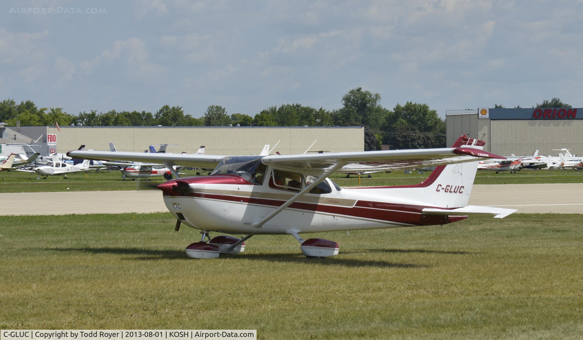 C-GLUC, 1975 Cessna 172M C/N 17265850, Airventure 2013