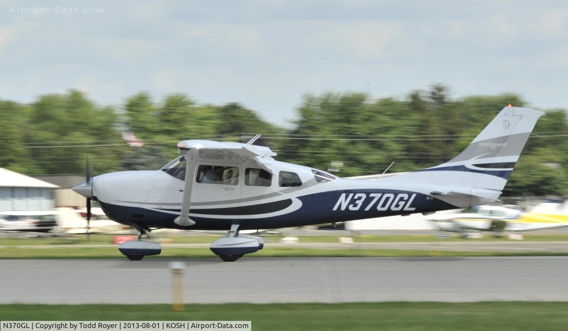 N370GL, 2008 Cessna T206H Turbo Stationair C/N T20608818, Airventure 2013