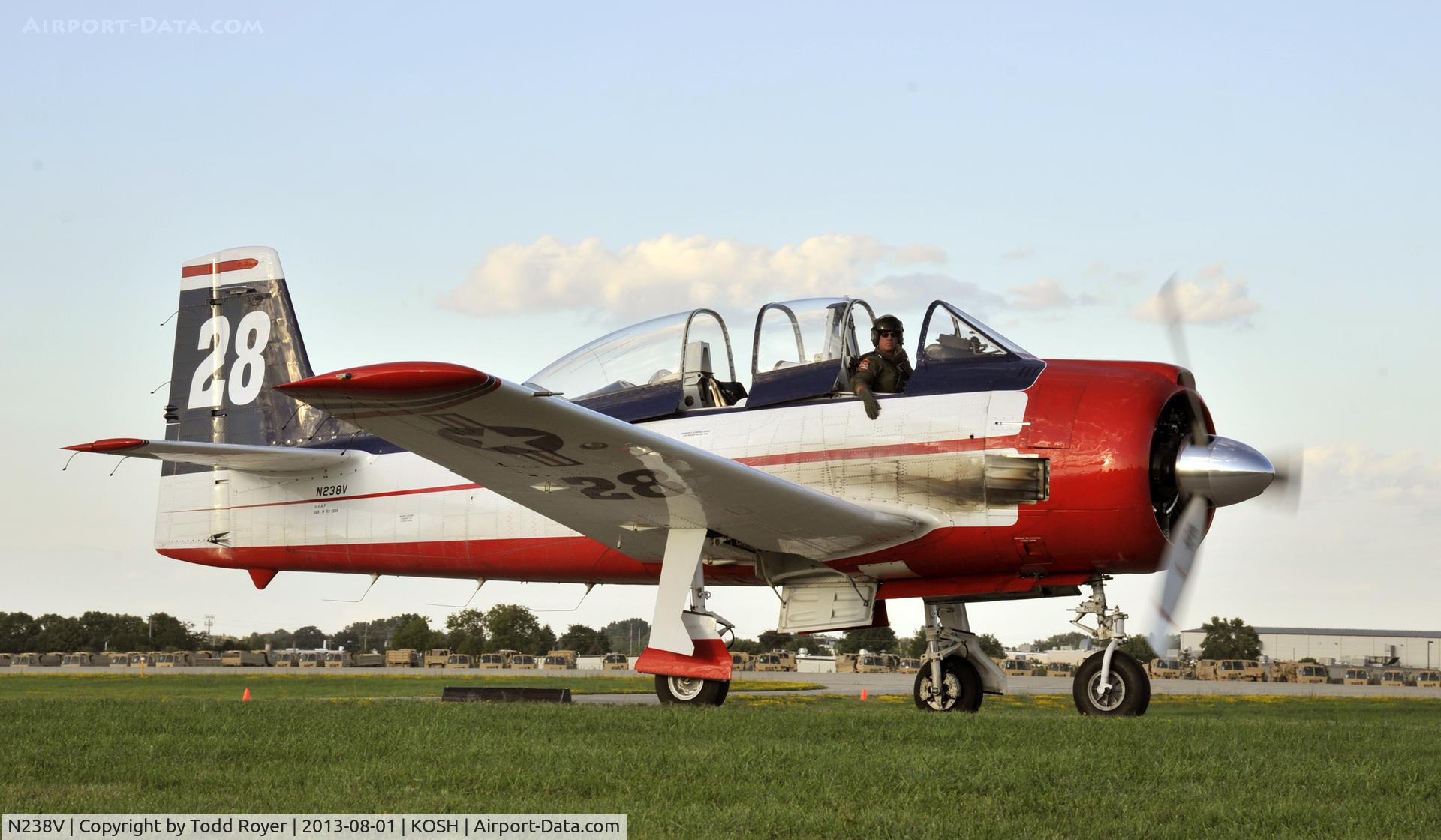 N238V, 1952 North American T-28B Trojan C/N 189-53 (52-1238), Airventure 2013