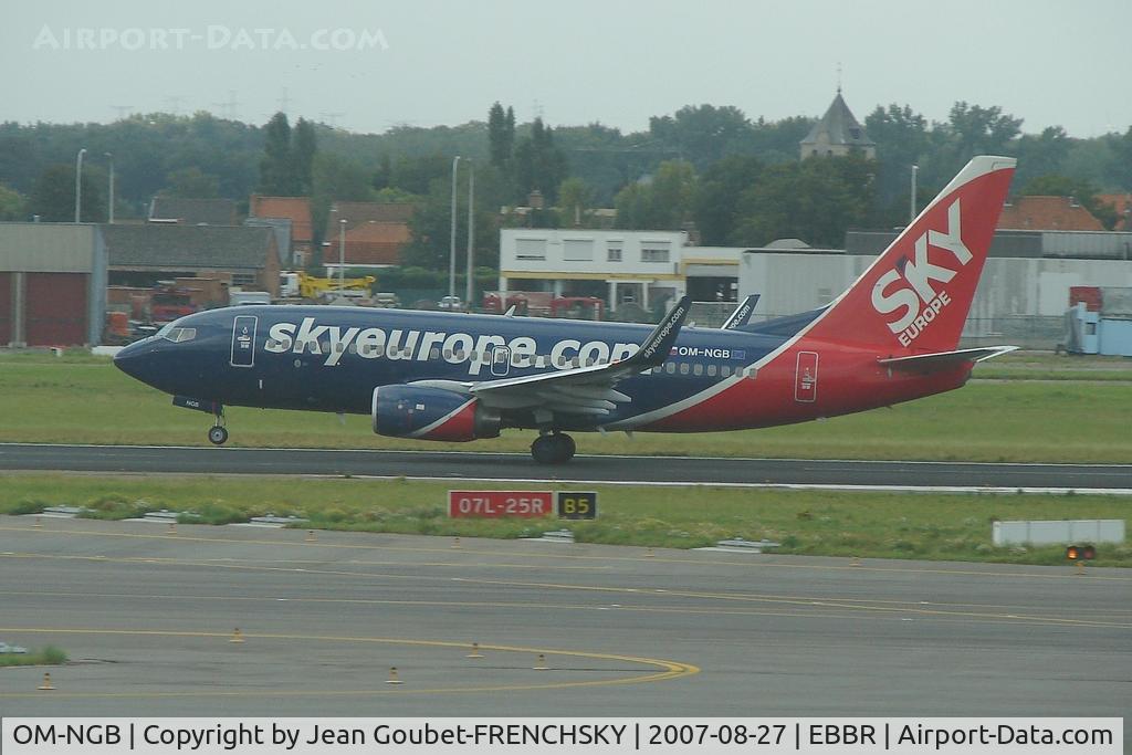 OM-NGB, 2005 Boeing 737-76N C/N 32695, Sky Europe