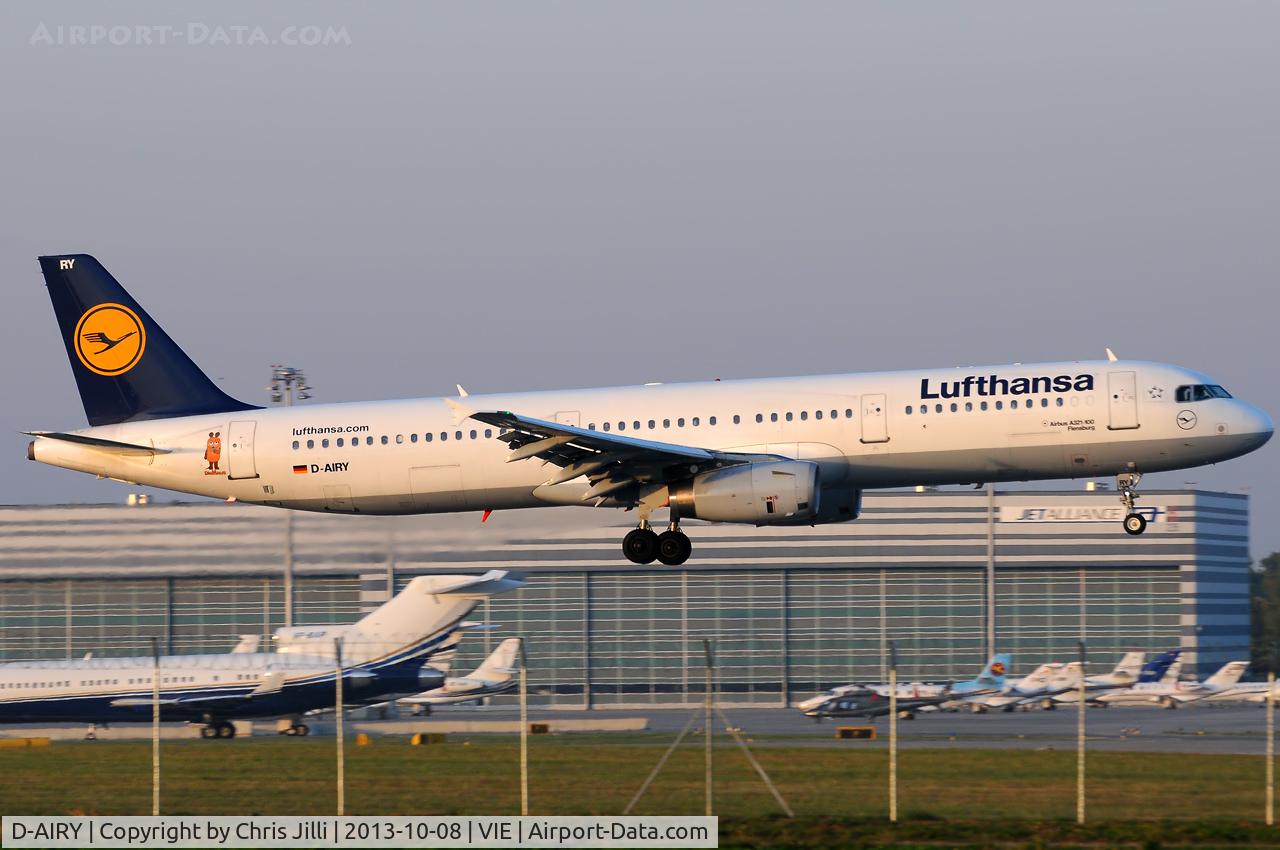 D-AIRY, 1998 Airbus A321-131 C/N 0901, Lufthansa