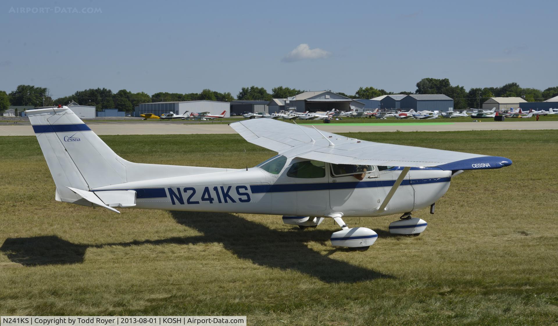 N241KS, 1973 Cessna 172M C/N 17262602, Airventure 2013