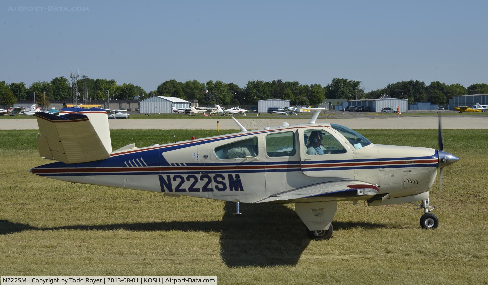 N222SM, 1976 Beech V35B Bonanza C/N D-9958, Airventure 2013