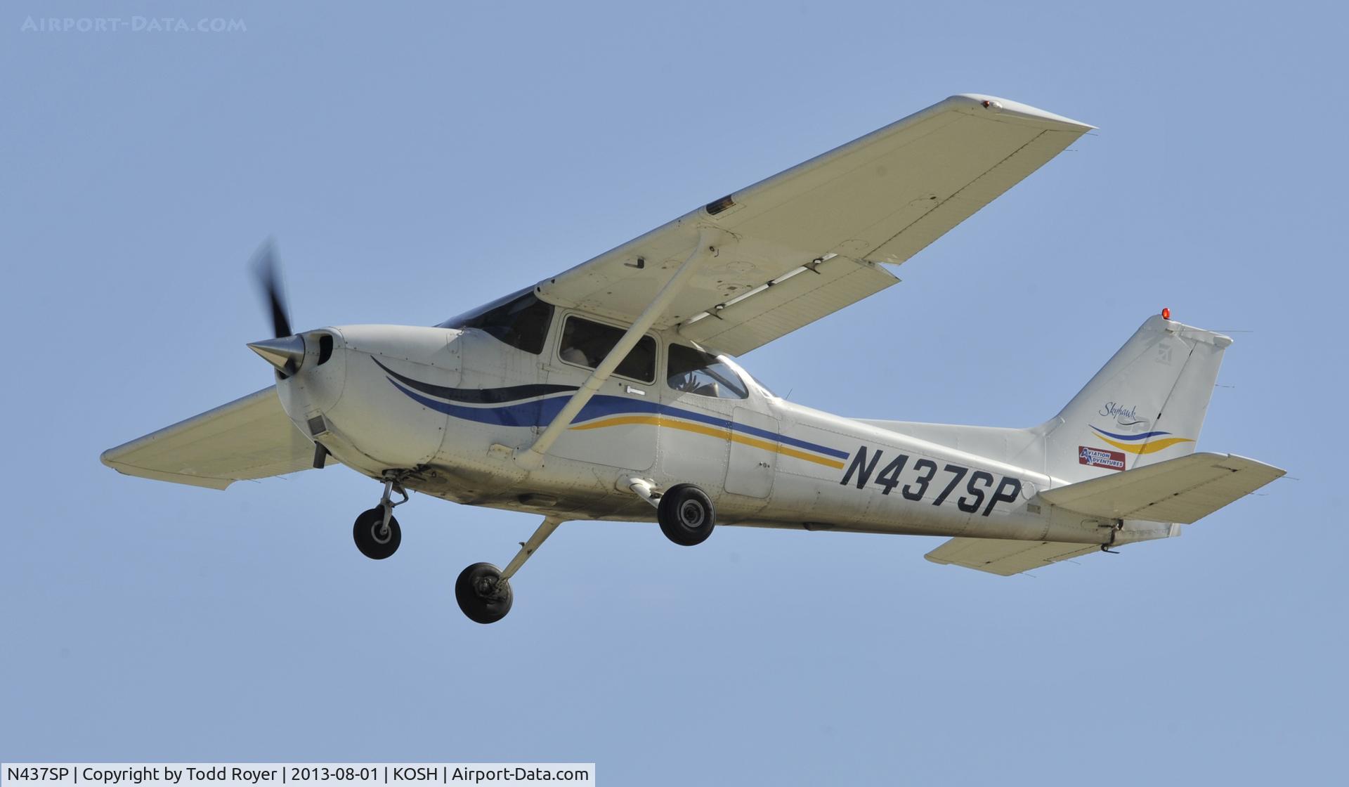 N437SP, 1999 Cessna 172S C/N 172S8309, Airventure 2013