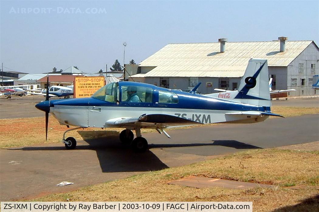 ZS-IXM, Grumman American AA-5 Traveler C/N AA5-0241, Grumman American AA-5 Traveler [AA5-0241] Grand Central~ZS 09/10/2003
