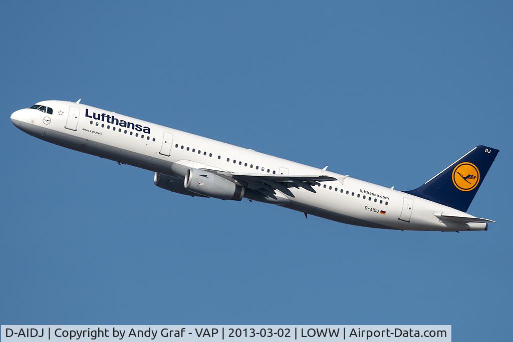 D-AIDJ, 2011 Airbus A321-231 C/N 4792, Lufthansa A321