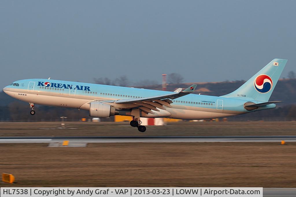 HL7538, 1998 Airbus A330-223 C/N 222, Korean Air A330-200