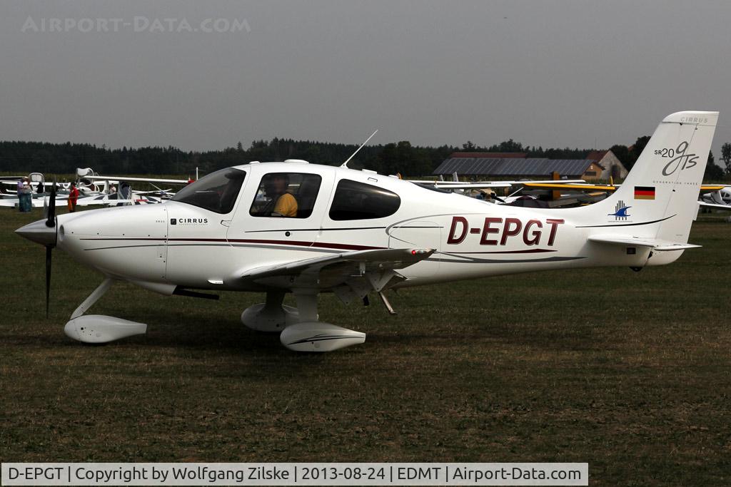 D-EPGT, Cirrus SR20 G3 GTS C/N 1966, Tannkosh 2013