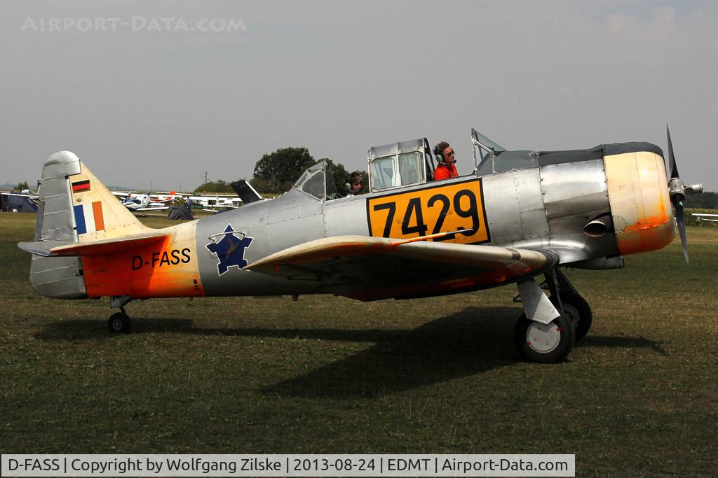 D-FASS, 1943 North American AT-6D Harvard III C/N 88-14383 (41-33820), Tannkosh 2013