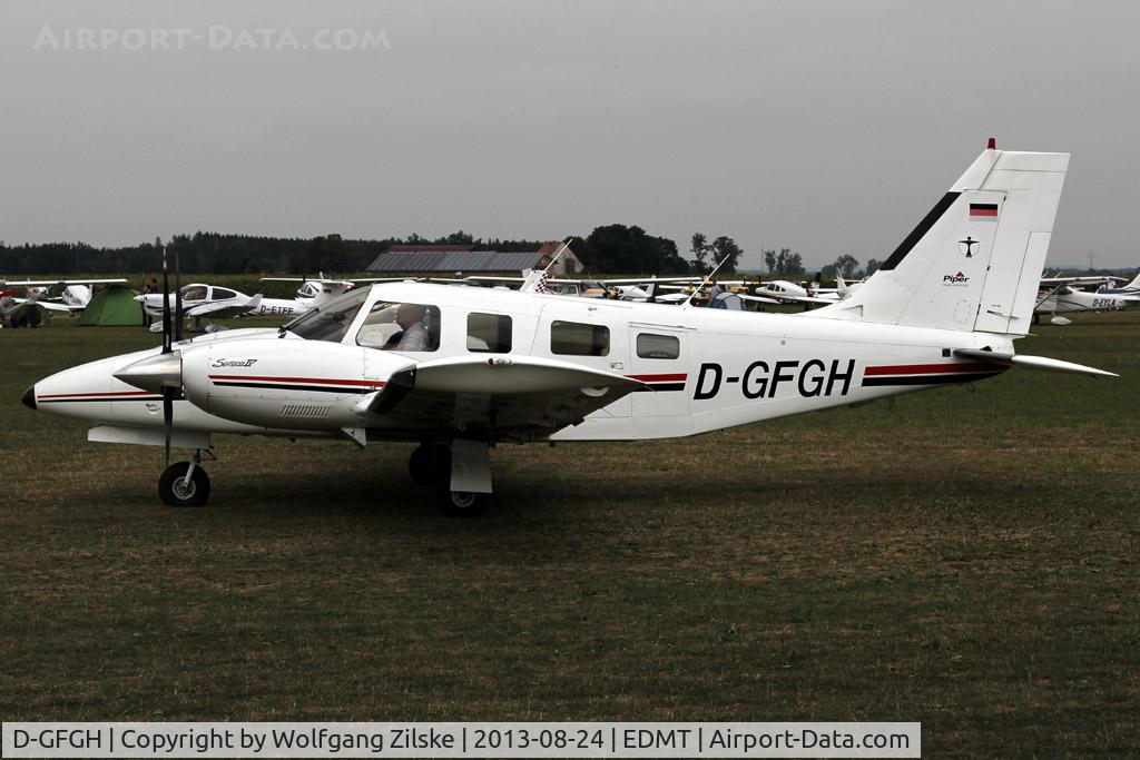 D-GFGH, Piper PA-34-220T Seneca IV C/N 34-47018, Tannkosh 2013