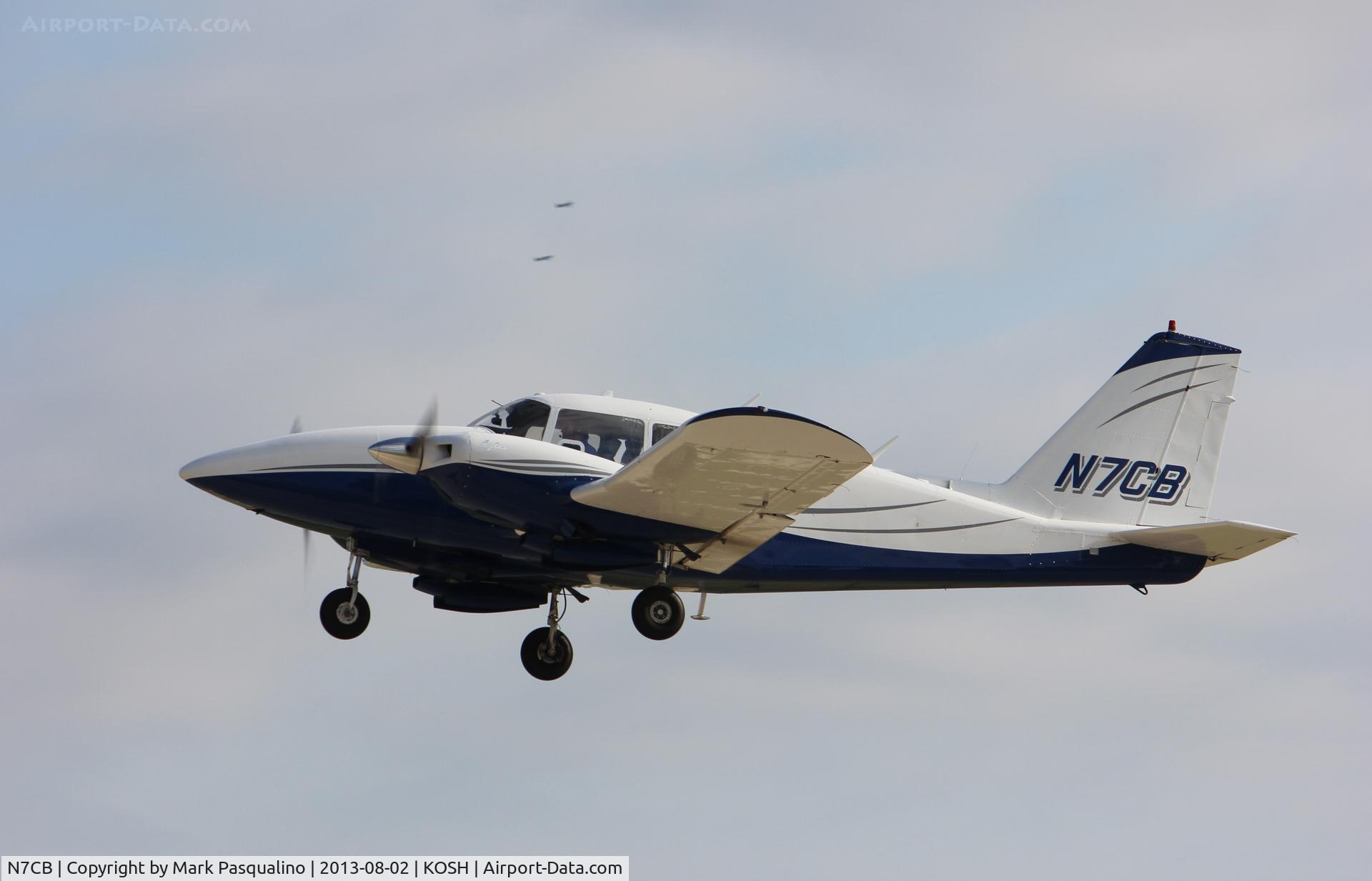 N7CB, 1972 Piper PA-23-250 Apache C/N 27-4802, Piper PA-23-250