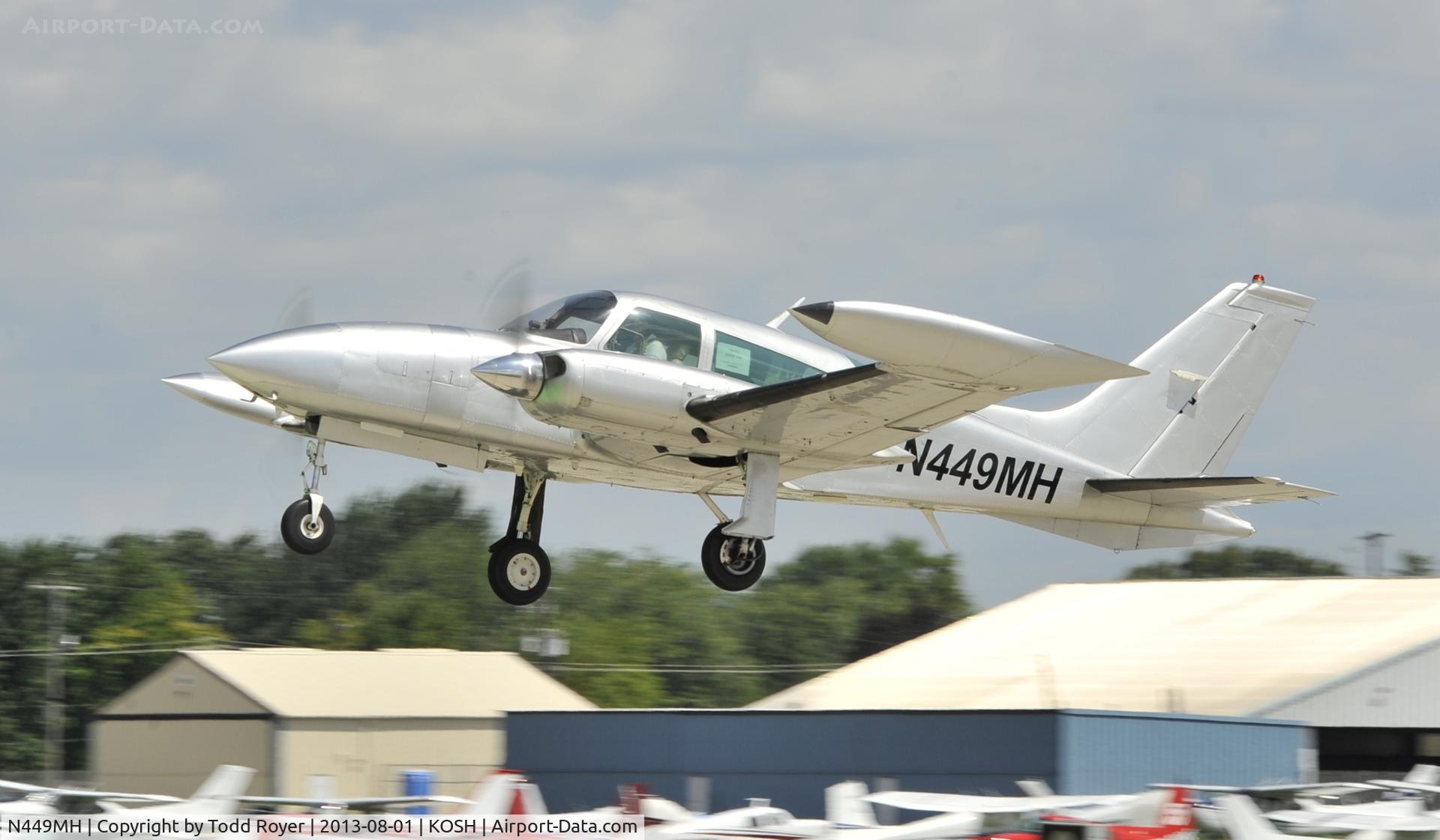 N449MH, Cessna 310R C/N 310R0128, Airventure 2013