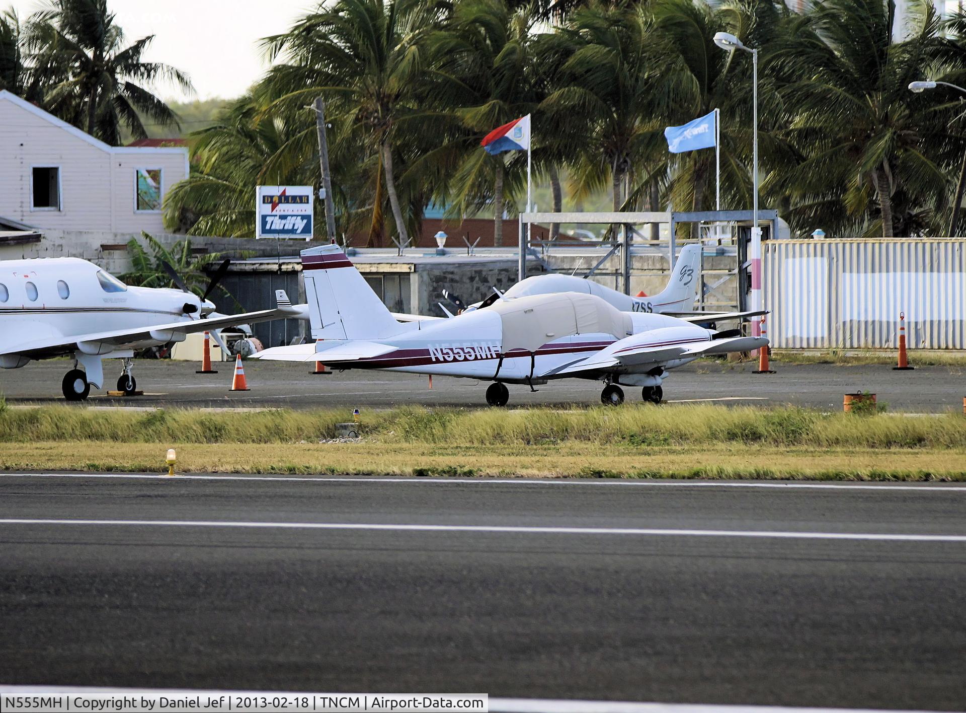 N555MH, 1973 Piper PA-23-250 C/N 27-7304938, N555MH