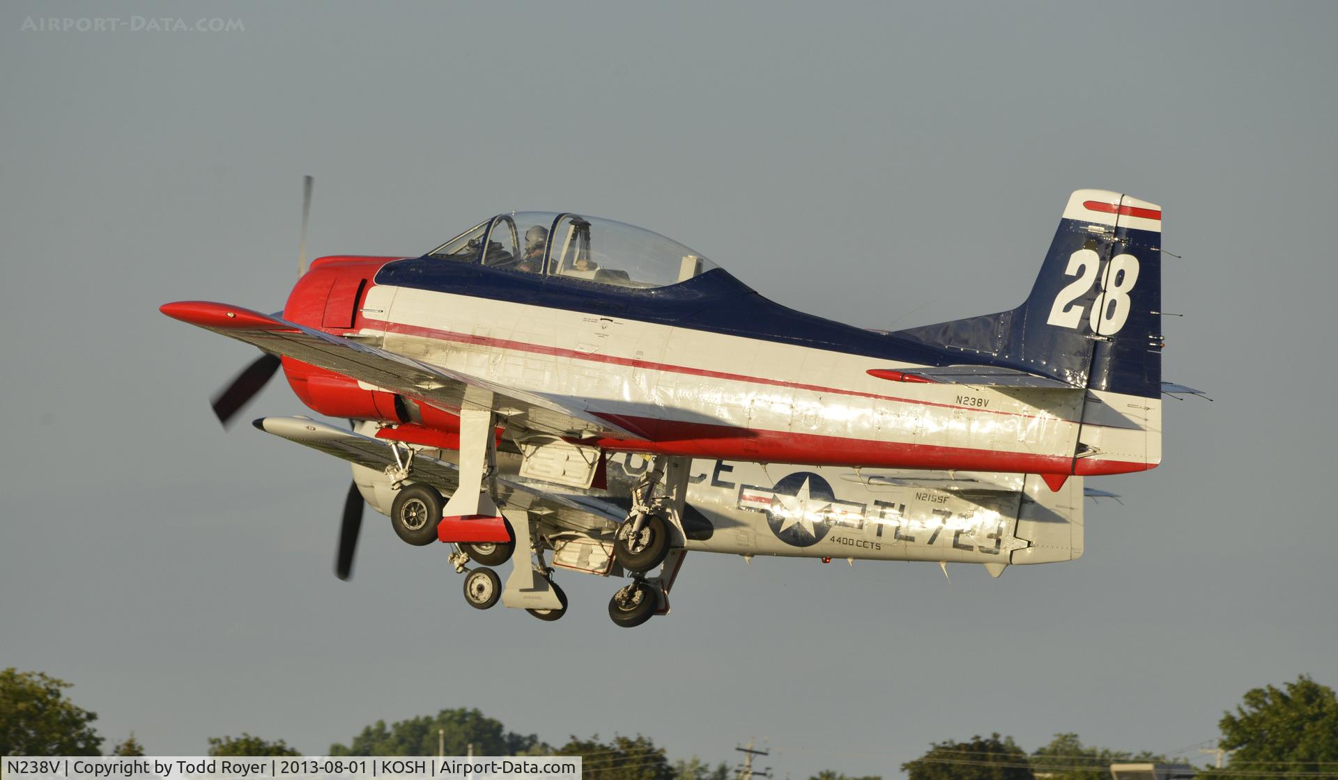 N238V, 1952 North American T-28B Trojan C/N 189-53 (52-1238), Airventure 2013