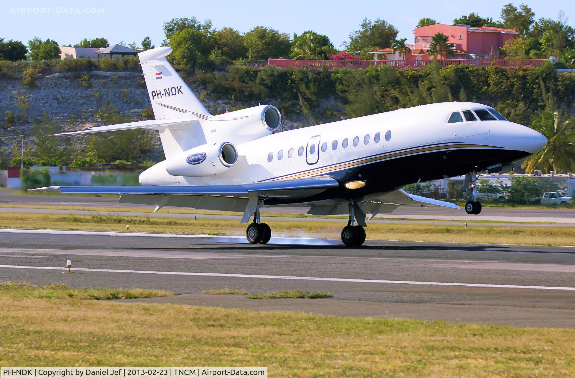 PH-NDK, 1998 Dassault Falcon 900B C/N 175, PH-NDK