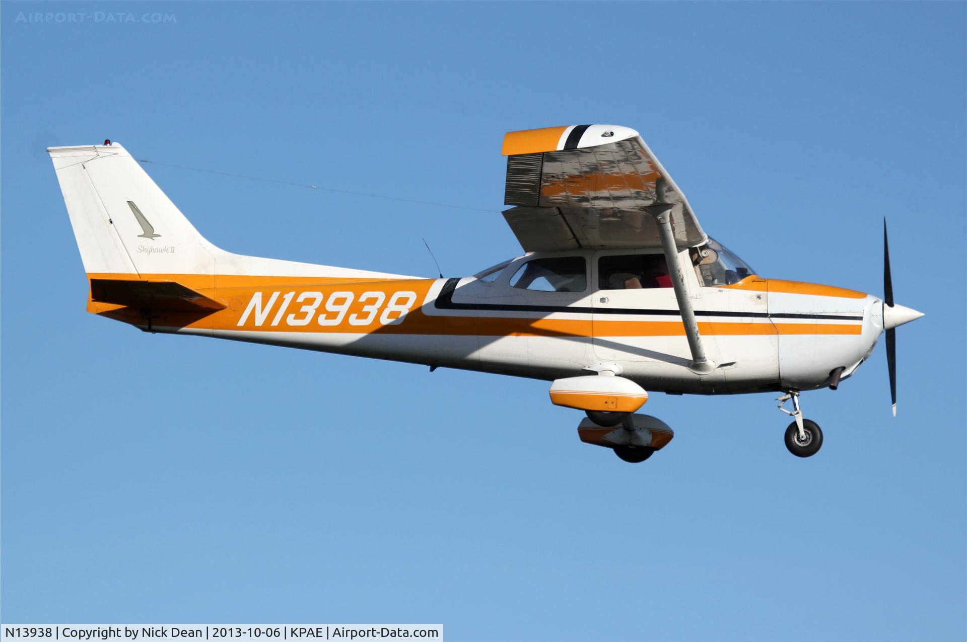 N13938, 1974 Cessna 172M C/N 17263041, KPAE/PAE