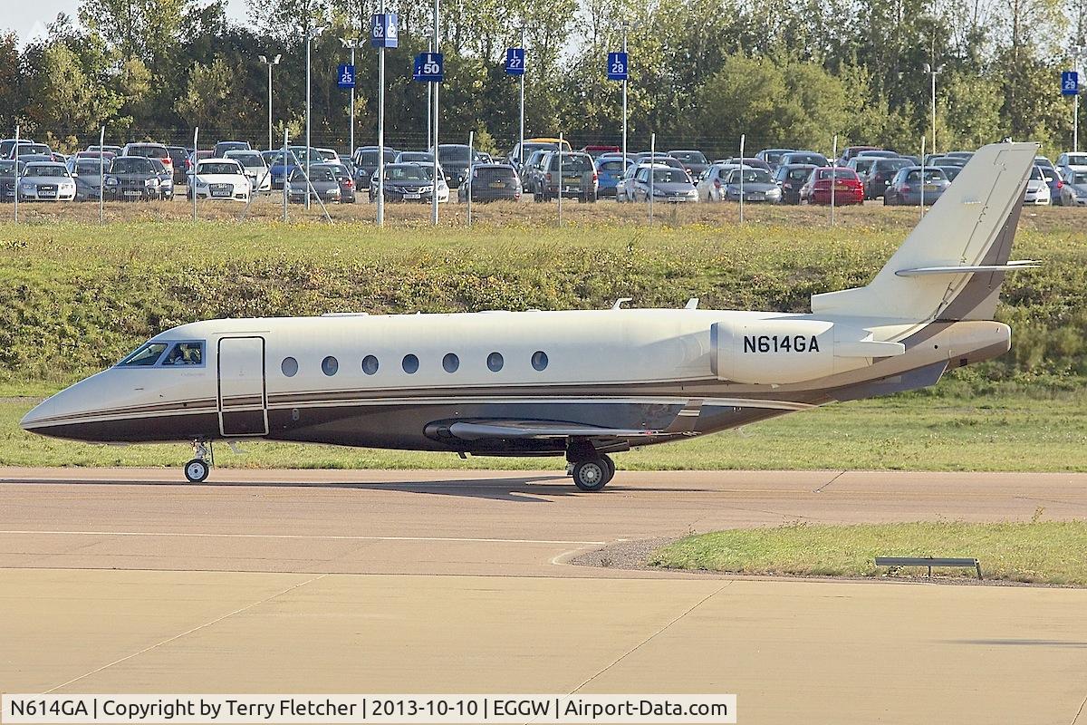 N614GA, 2008 Israel Aerospace Industries Gulfstream 200 C/N 214, 2008 Israel Aerospace Ind Ltd GULFSTREAM 200, c/n: 214 at Luton