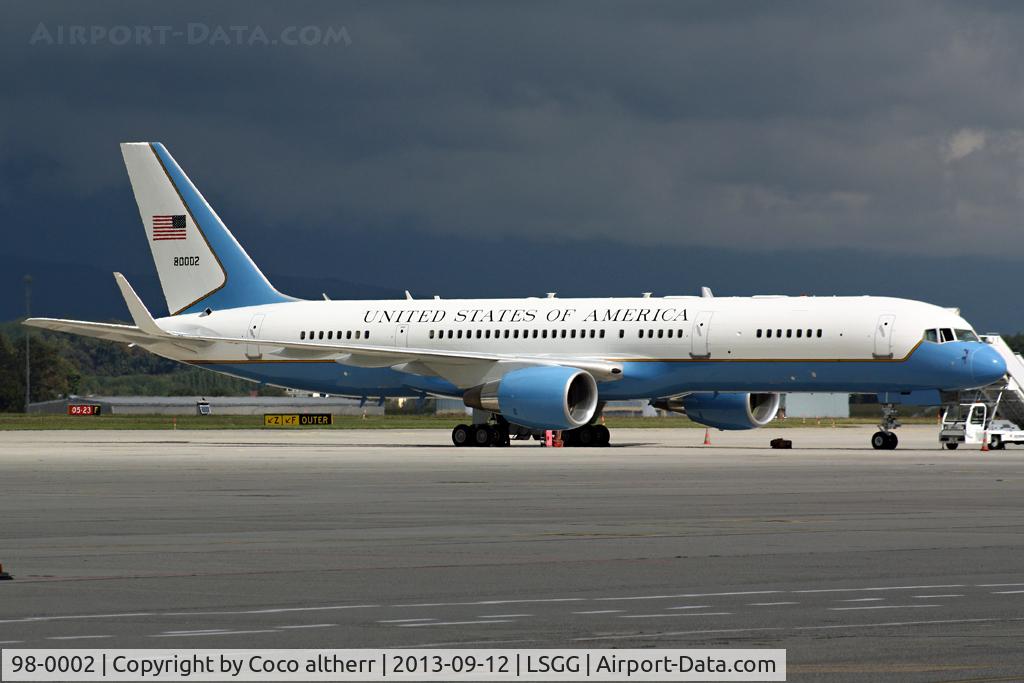 98-0002, 1998 Boeing C-32A (757-200) C/N 29026, VIP flight for John Kerry