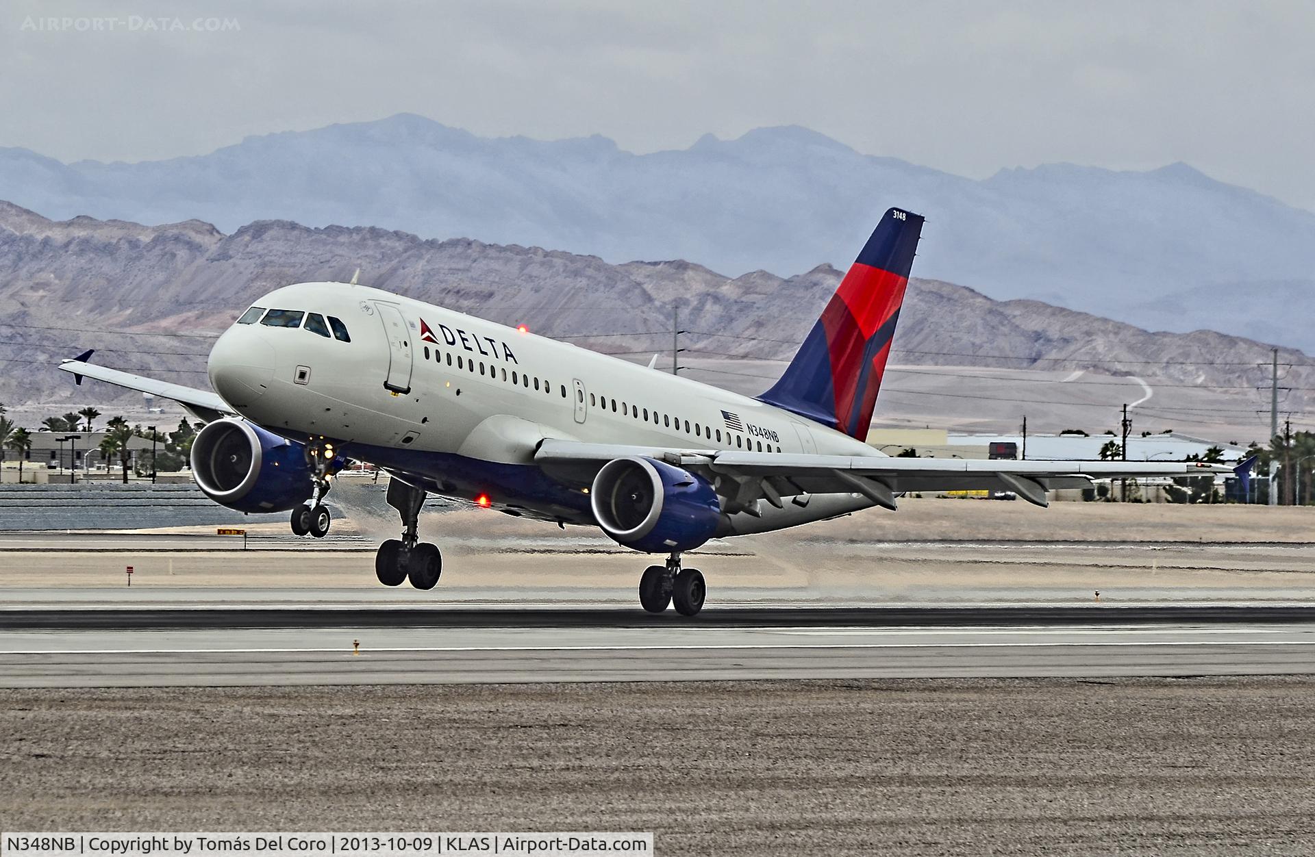 N348NB, 2002 Airbus A319-114 C/N 1810, N348NB Delta Air Lines 2002 Airbus A319-114 - cn 1810

McCarran International Airport (KLAS)
Las Vegas, Nevada
TDelCoro
October 09, 2013