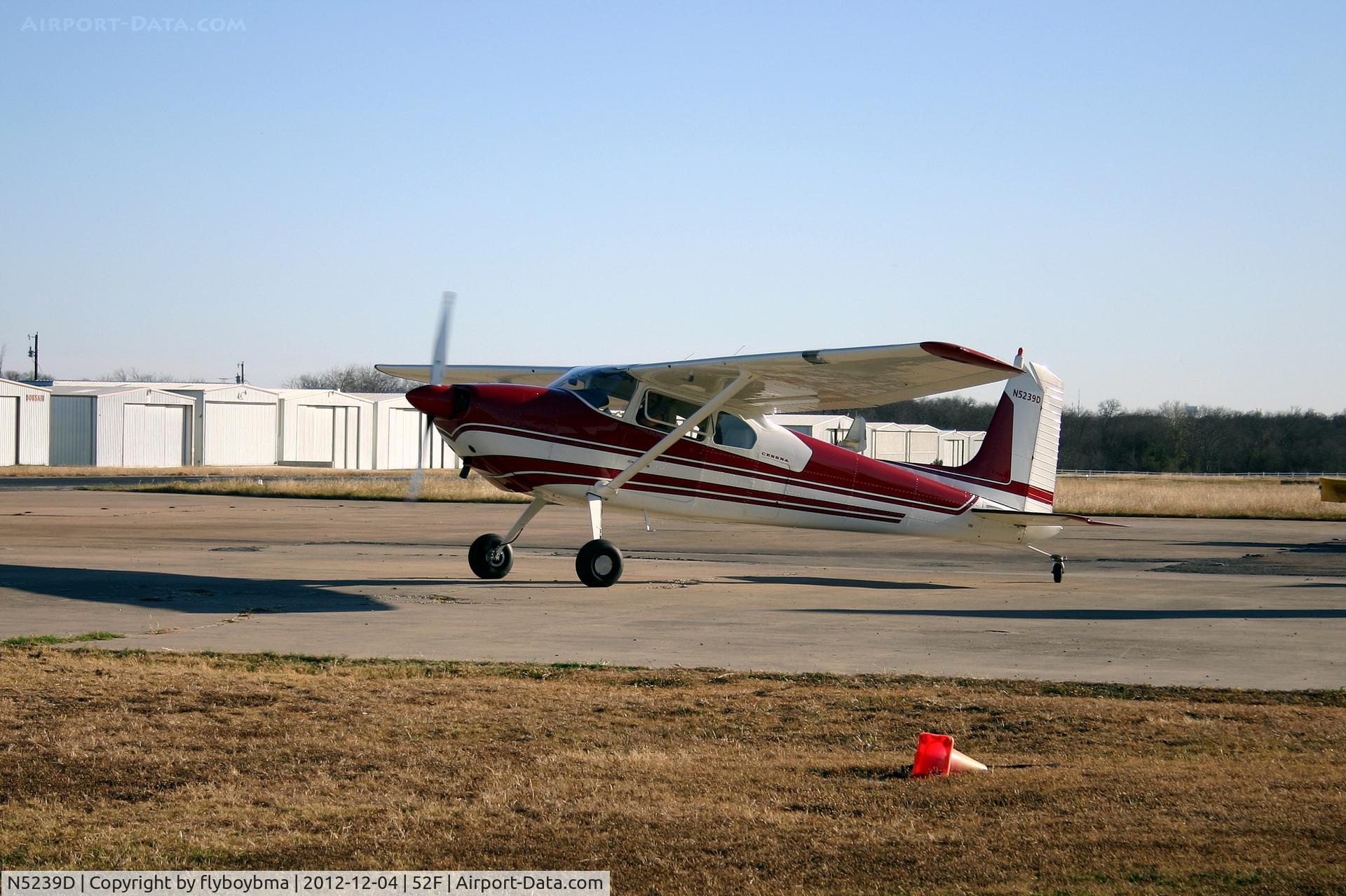 N5239D, 1957 Cessna 180A C/N 50137, Taxiing to the fuel station.