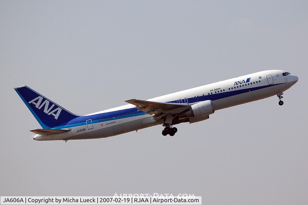 JA606A, 2002 Boeing 767-381/ER C/N 32975, At Narita