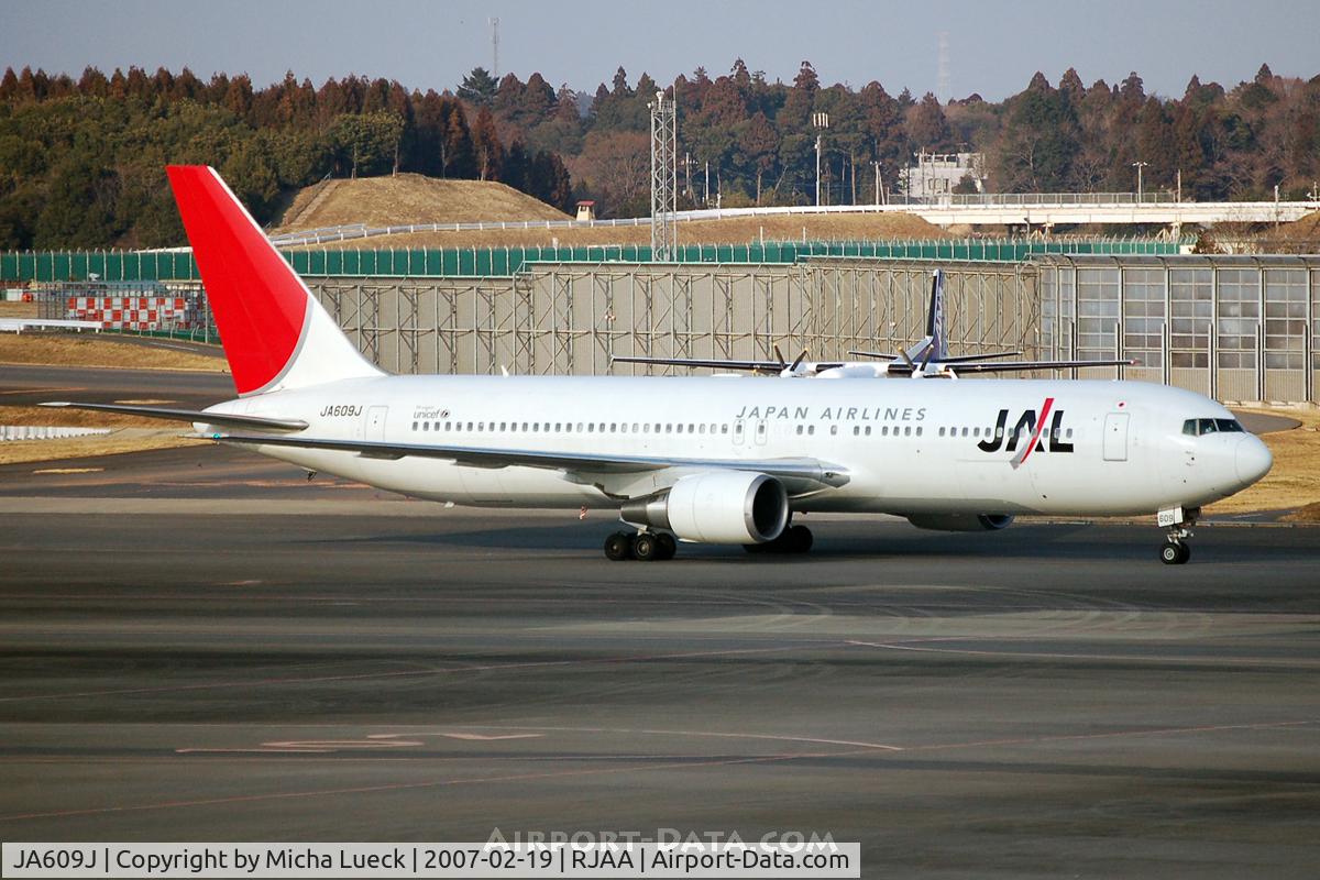 JA609J, 2004 Boeing 767-346/ER C/N 33845, At Narita