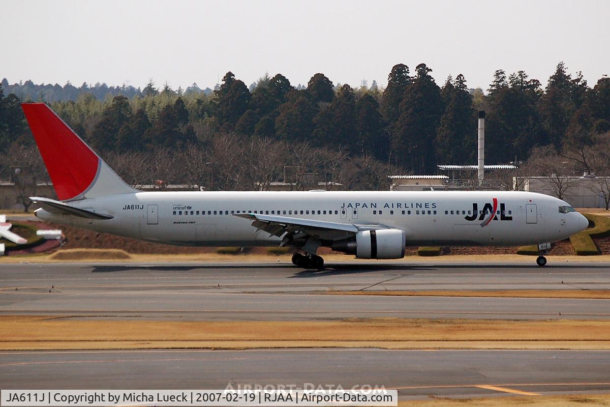 JA611J, 2004 Boeing 767-346/ER C/N 33847, At Narita