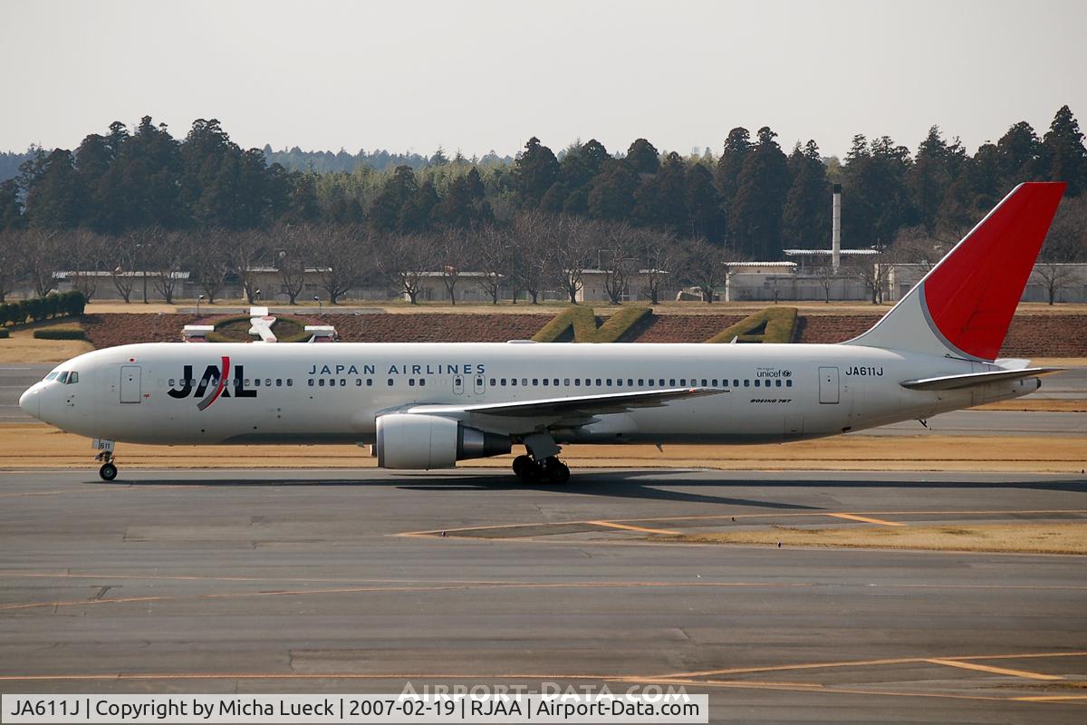JA611J, 2004 Boeing 767-346/ER C/N 33847, At Narita